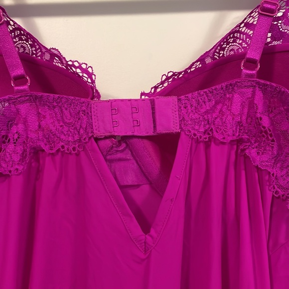 Victoria Secret lace mini slip. Size 36C - Picture 3 of 10